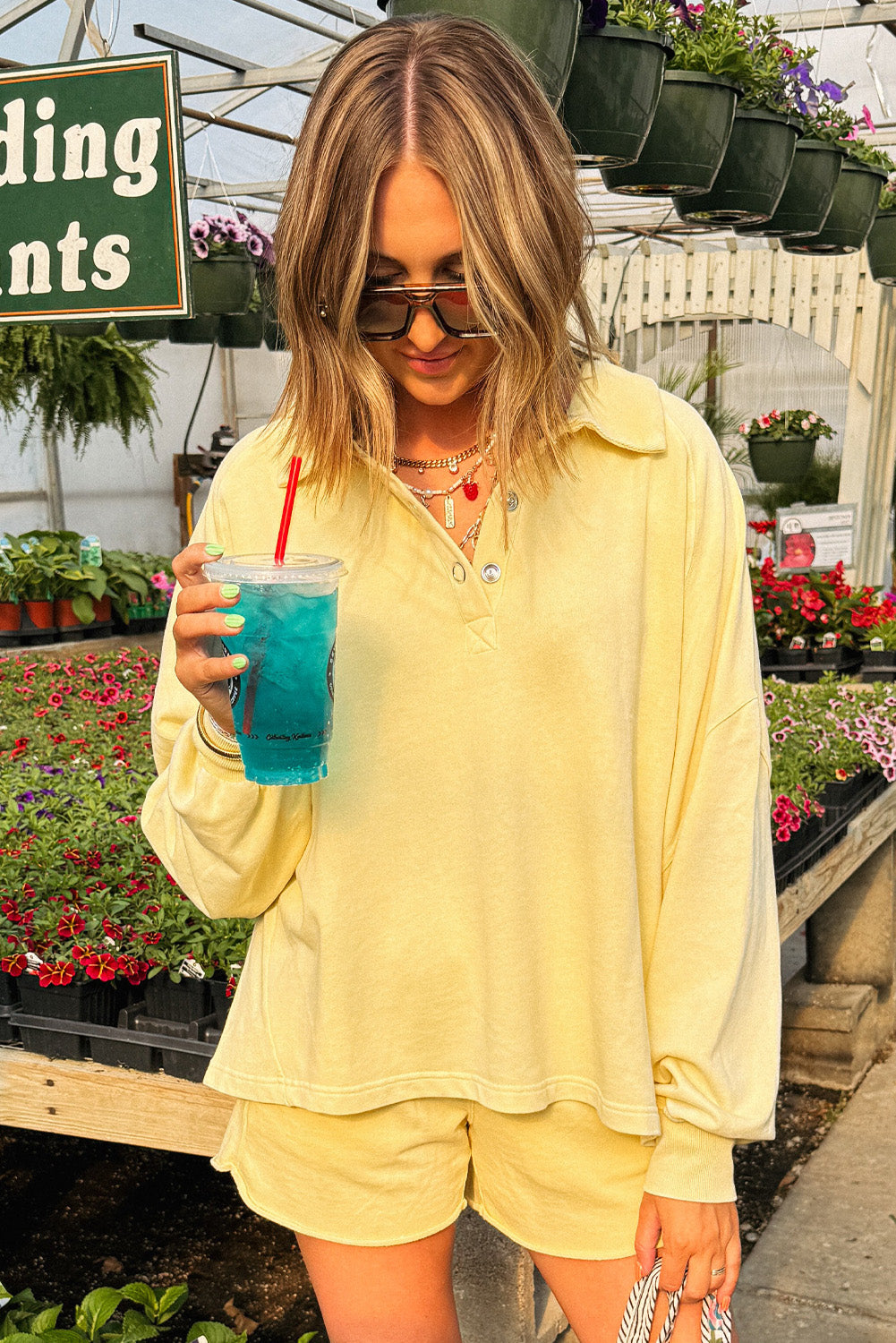 Yellow Cream Button‑Collar Set